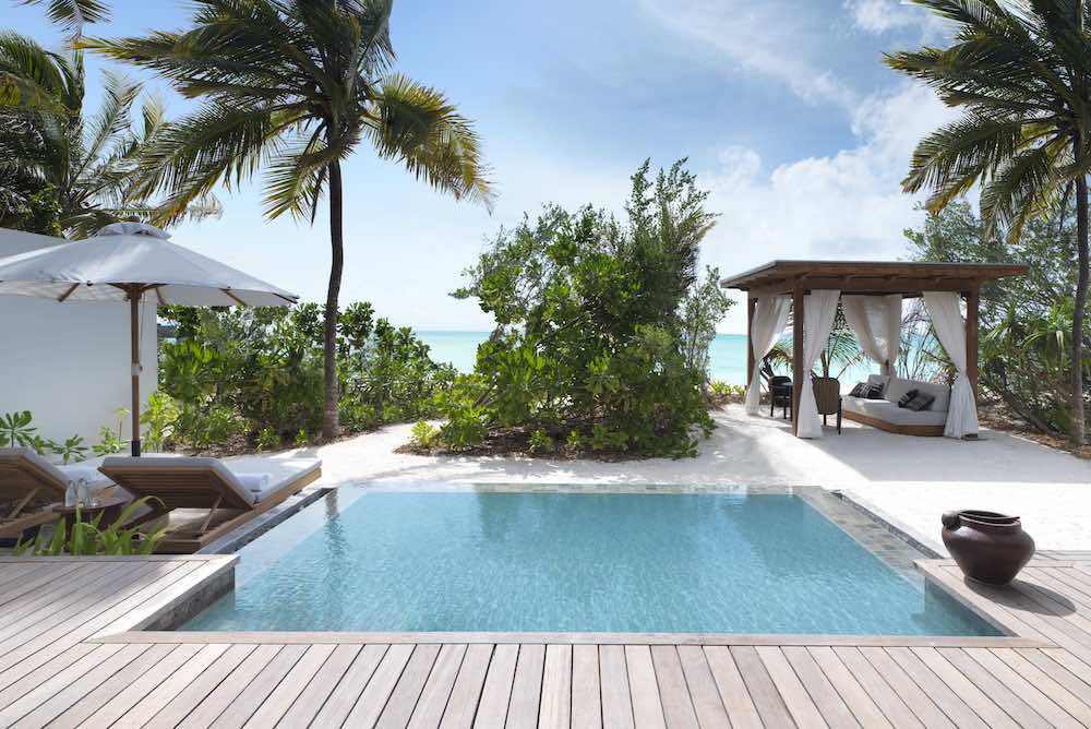 Sunset Deluxe Beach Villa with Pool at Sirru Fen Fushi Private Lagoon Resort thumbnail 2